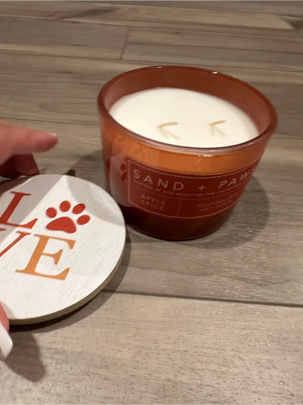 Apple Spice Scented Candle — Red sand and paws 🐾